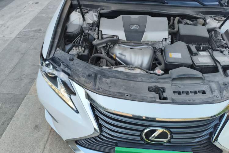 Used Lexus ES 2015 200 Elite Edition Engine Bay Right