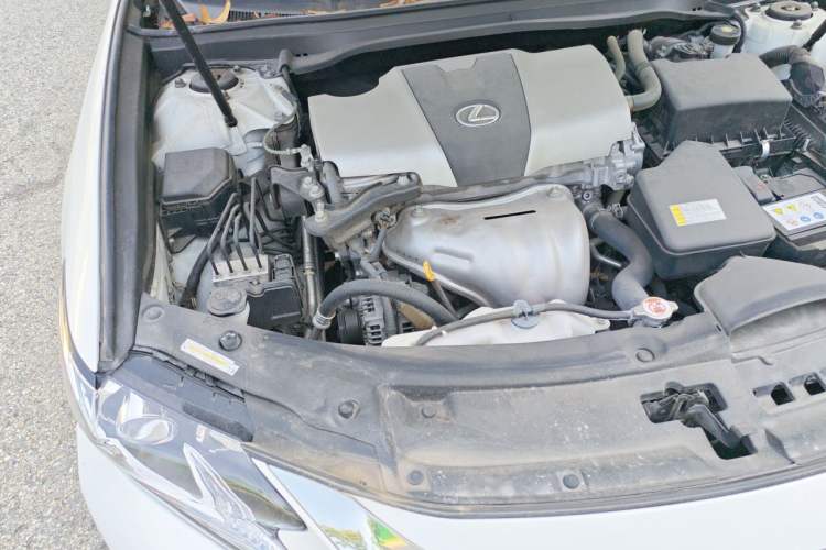 Used Lexus ES 2015 200 Elite Edition Engine Bay Right