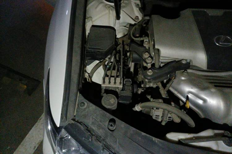 Used Lexus ES 2015 200 Elite Edition Engine Bay Right