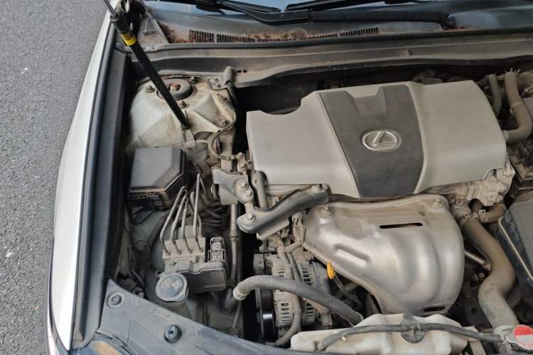 Used Lexus ES 2015 200 Elite Edition Engine Bay Right