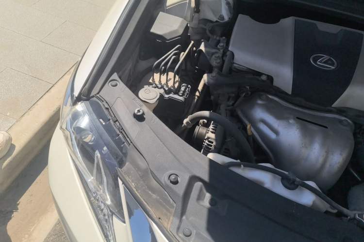 Used Lexus ES 2015 200 Elite Edition Engine Bay Right