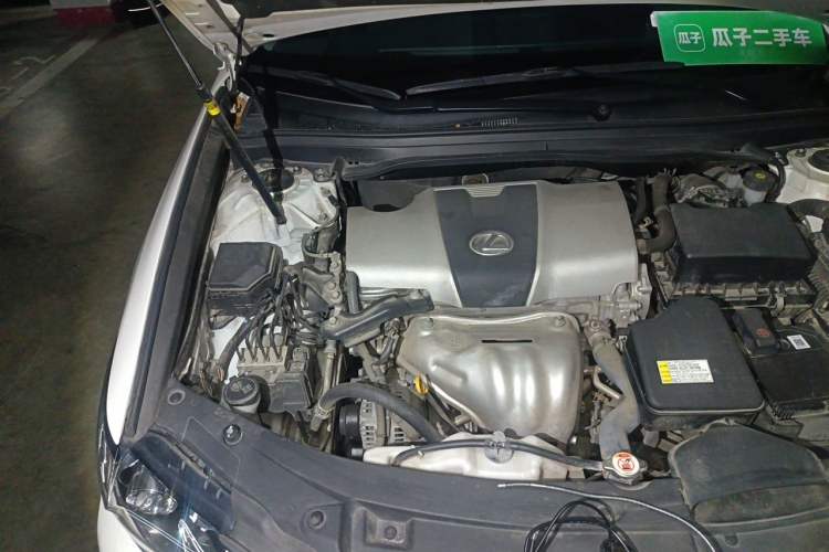 Used Lexus ES 2015 200 Elite Edition Engine Bay Right
