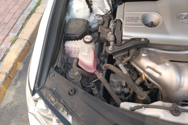 Used Lexus ES 2015 300h Comfort Edition Engine Bay Right