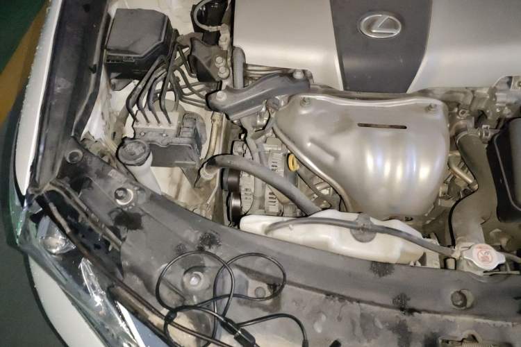 Used Lexus ES 2015 200 Elite Edition Engine Bay Right