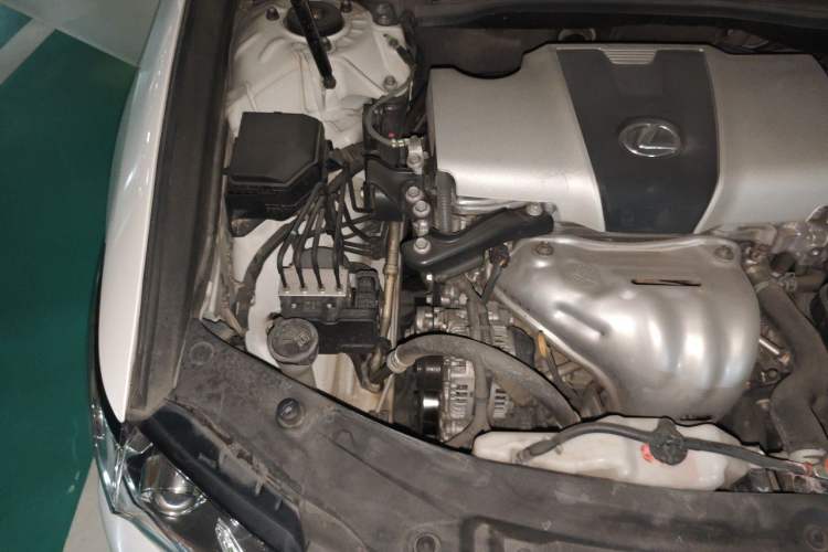 Used Lexus ES 2015 200 Elite Edition Engine Bay Right
