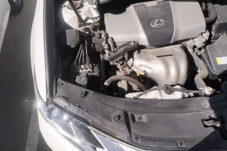 Used Lexus ES 2015 200 Elite Edition Engine Bay Right