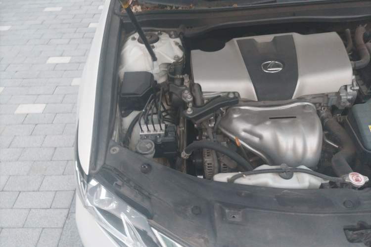 Used Lexus ES 2015 200 Elite Edition Engine Bay Right