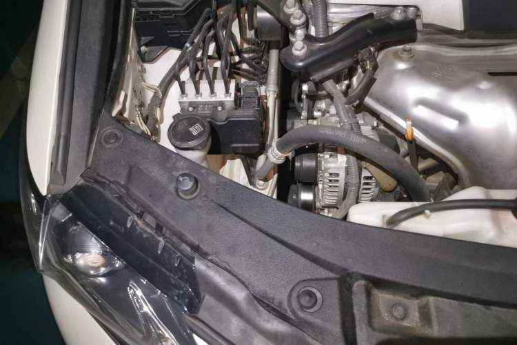 Used Lexus ES 2015 200 Elite Edition Engine Bay Right