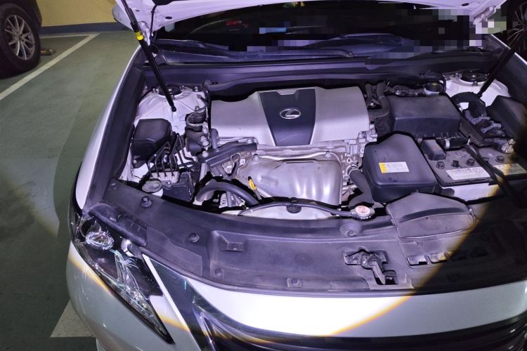 Used Lexus ES 2015 200 Elite Edition Engine Bay Right
