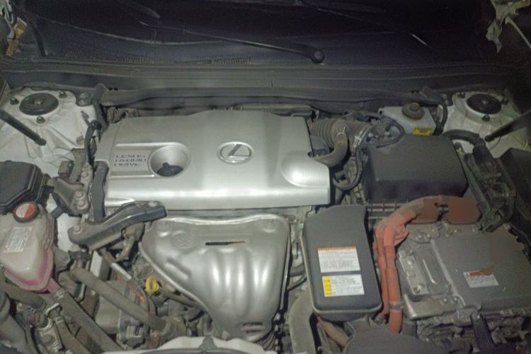 Used Lexus ES 2015 300h Comfort Edition Engine Bay