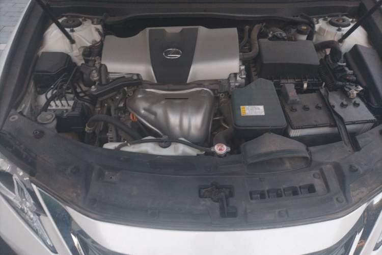Used Lexus ES 2015 200 Elite Edition Engine Bay