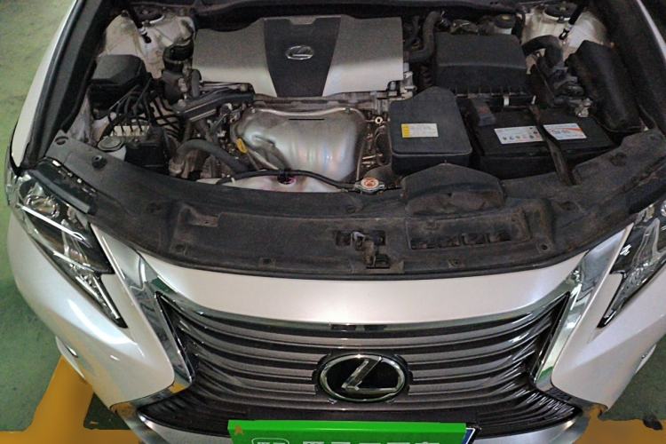 Used Lexus ES 2015 200 Elite Edition Engine Bay