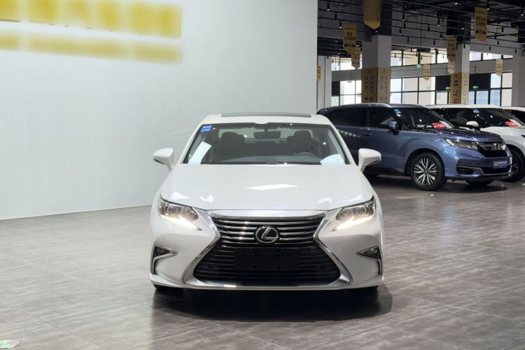 Used Lexus ES 2015 200 Elite Edition Exterior 1