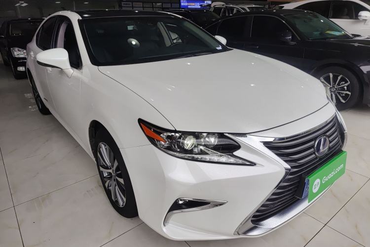 Used Lexus ES 2015 300h Comfort Edition Exterior 1