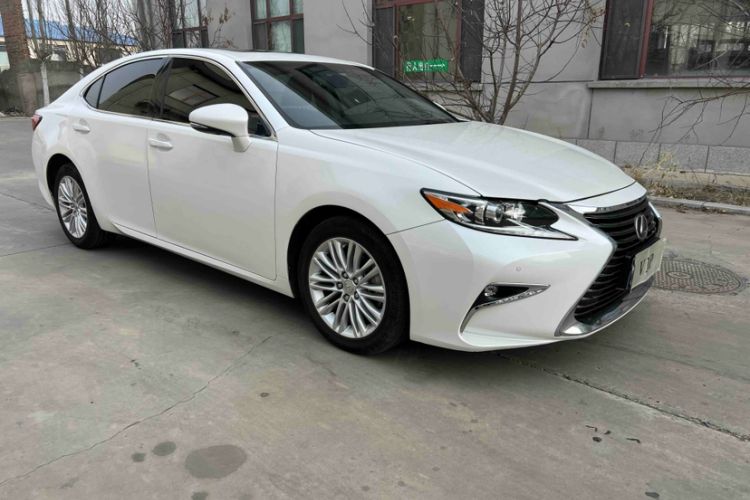 Used Lexus ES 2015 200 Elite Edition Exterior 2