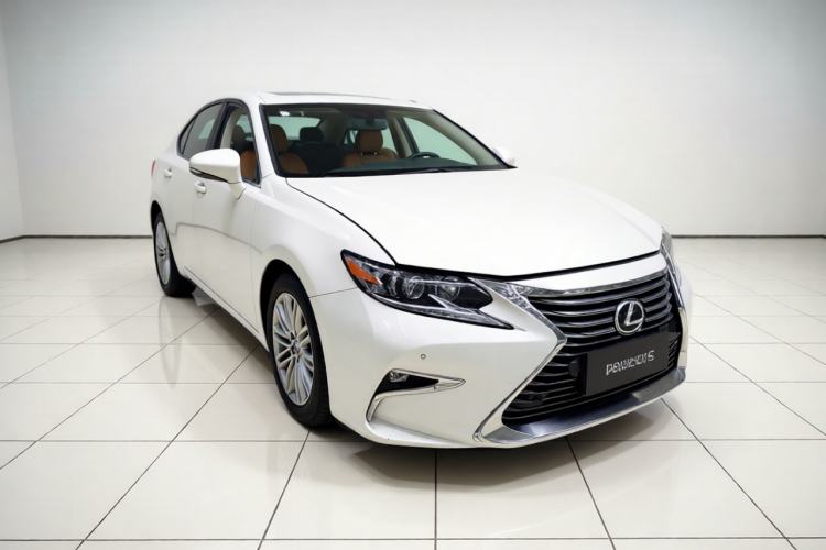 Used Lexus ES 2015 200 Elite Edition Exterior 2