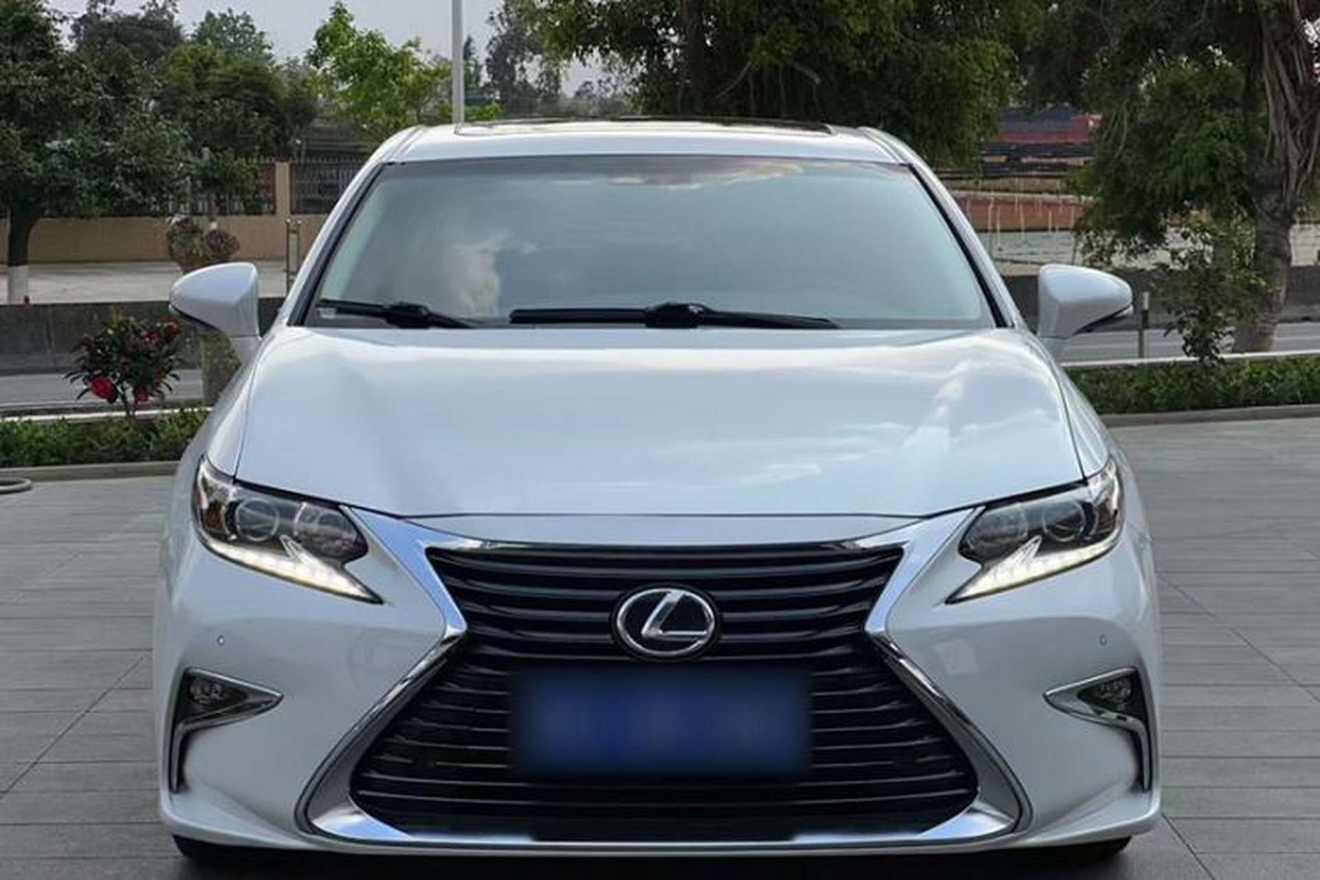 Used Lexus ES 2015 200 Elite Edition Exterior 2