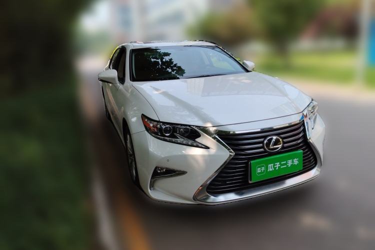 Used Lexus ES 2015 200 Elite Edition Exterior 2