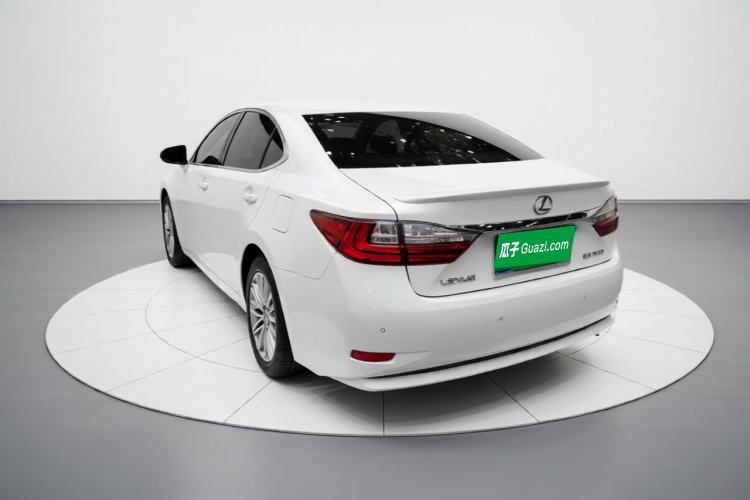 Used Lexus ES 2015 200 Elite Edition Exterior 3