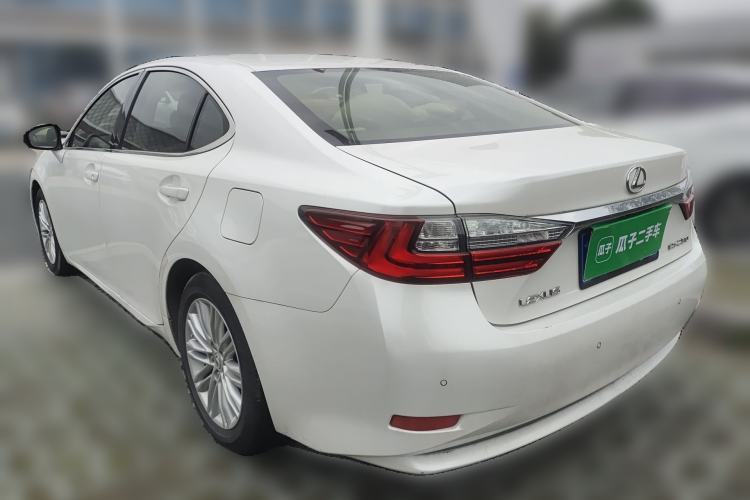 Used Lexus ES 2015 250 Elegant Edition Exterior 3
