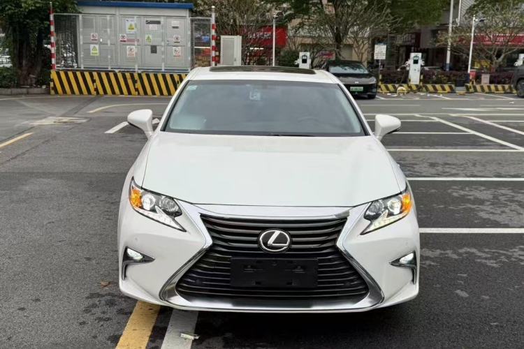Used Lexus ES 2015 200 Elite Edition Exterior 3