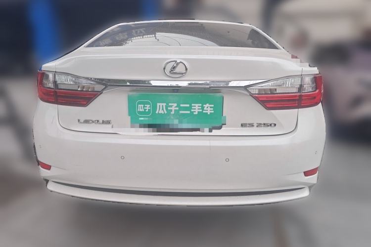 Used Lexus ES 2015 250 Elegant Edition Exterior 4