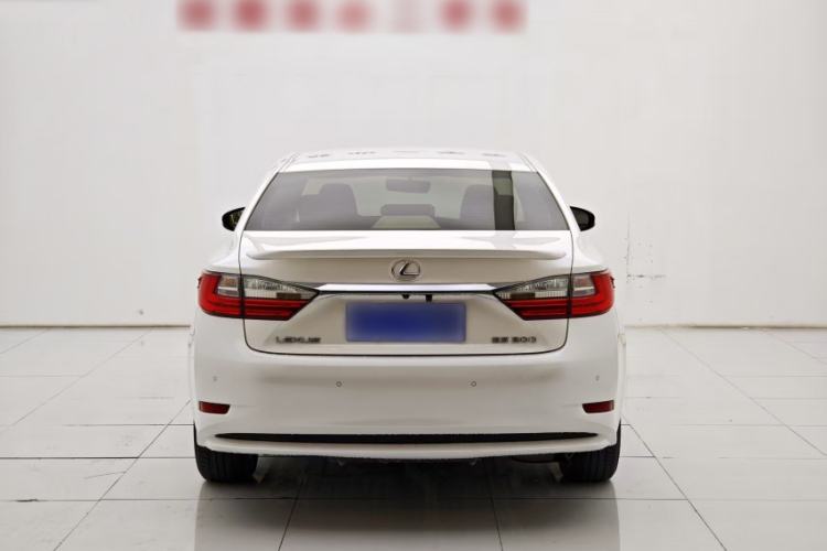 Used Lexus ES 2015 200 Elite Edition Exterior 4