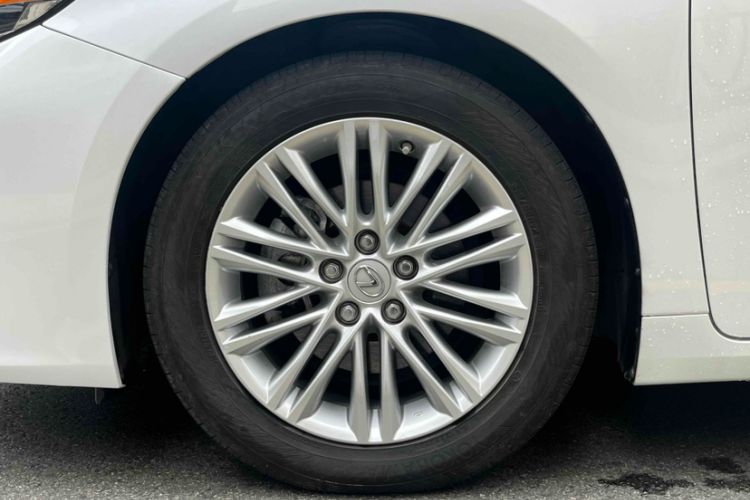 Used Lexus ES 2015 200 Elite Edition Exterior 5