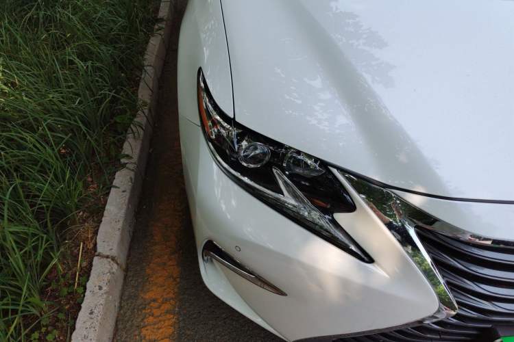Used Lexus ES 2015 200 Elite Edition Exterior 6