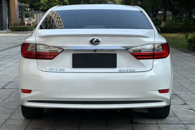 Used Lexus ES 2015 200 Elite Edition Exterior 6
