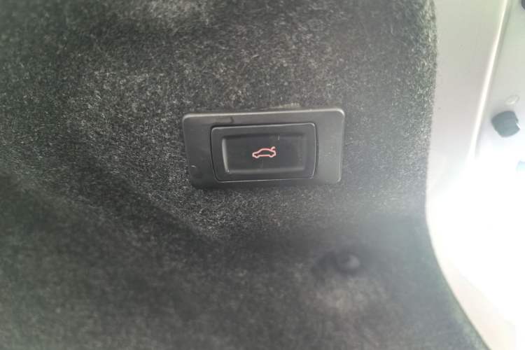 Used Lexus ES 2015 200 Elite Edition Exterior 6