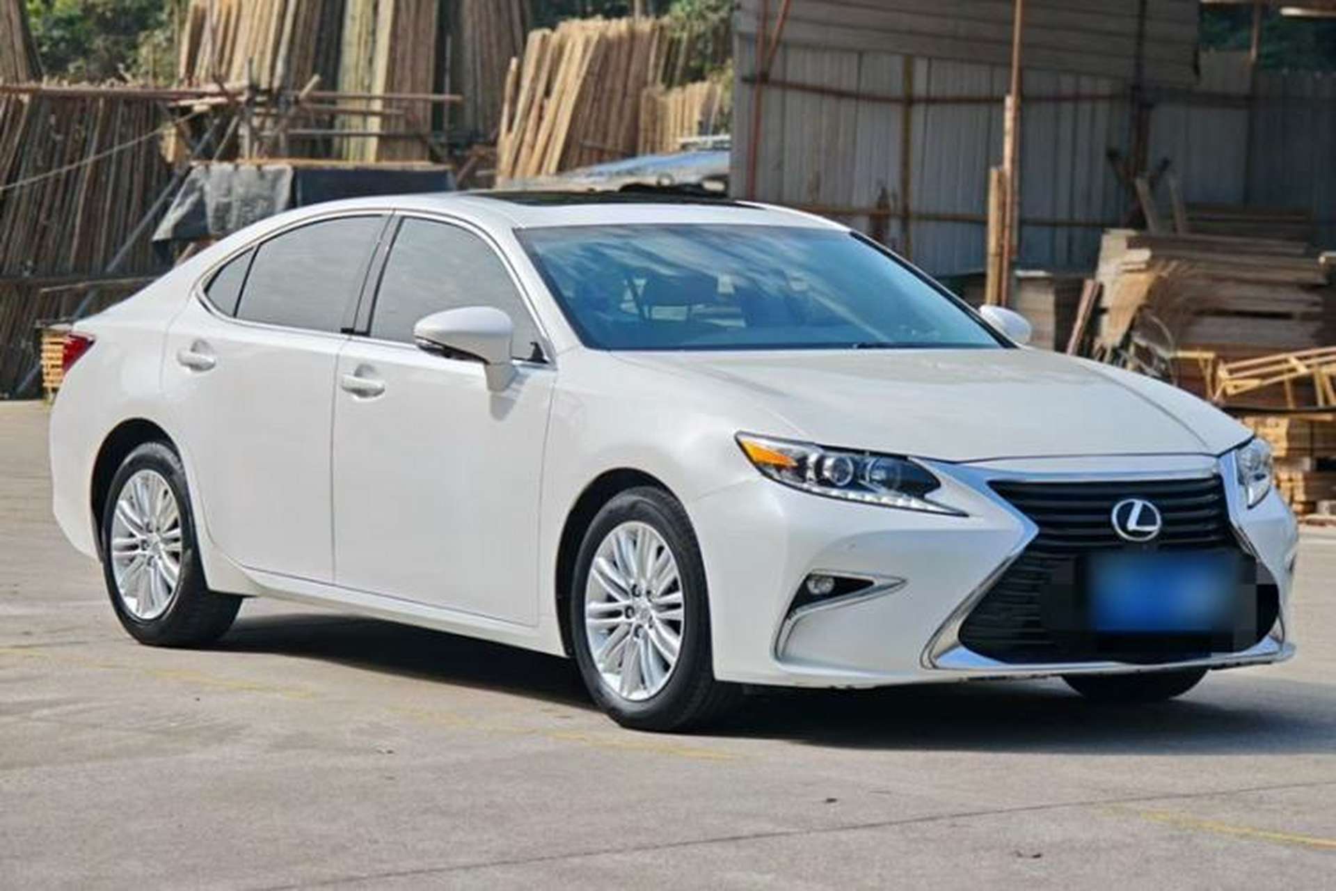 Used Lexus ES 2015 200 Elite Edition Exterior 8