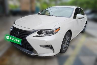 Used Lexus ES 2015 300h Comfort Edition