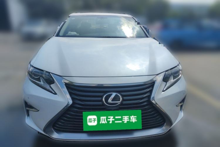 Used Lexus ES 2015 200 Elite Edition Front
