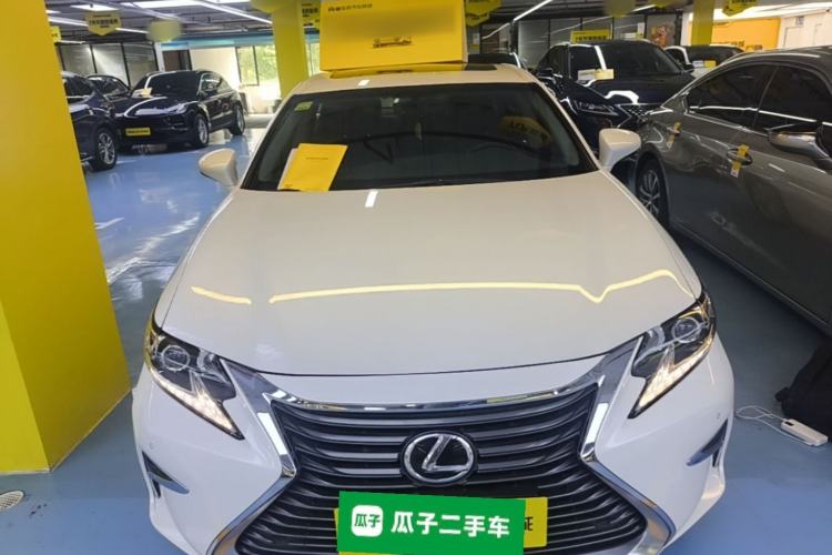 Used Lexus ES 2015 200 Elite Edition Front