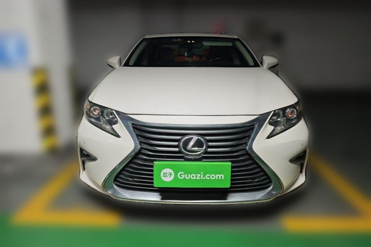 Used Lexus ES 2015 200 Elite Edition Front