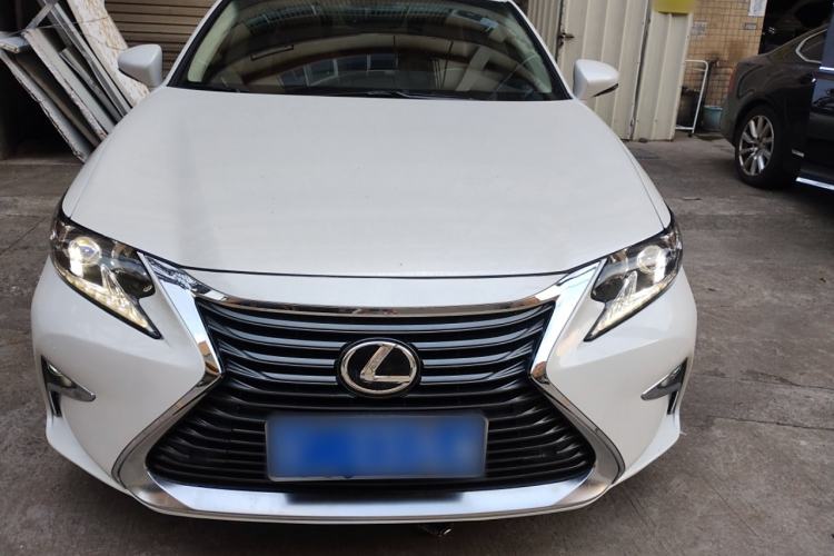 Used Lexus ES 2015 200 Elite Edition Front