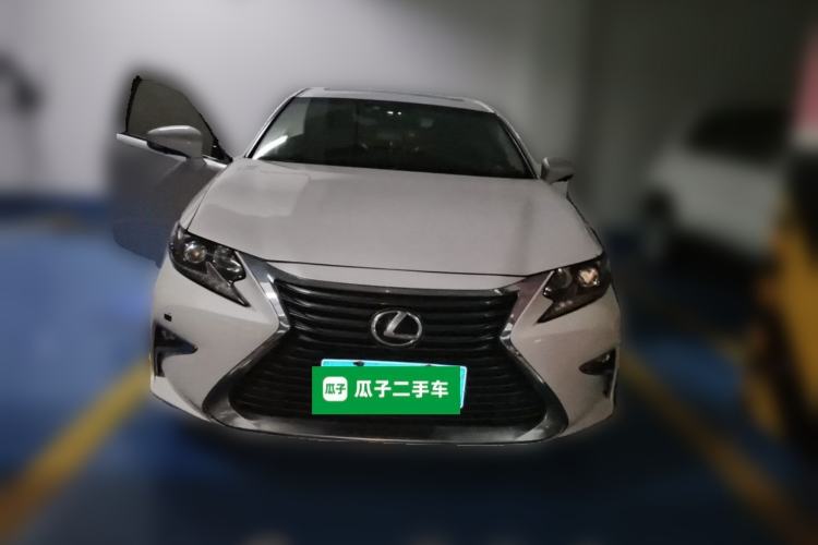 Used Lexus ES 2015 200 Elite Edition Front
