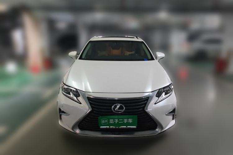 Used Lexus ES 2015 200 Elite Edition Front