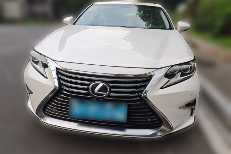 Used Lexus ES 2015 200 Elite Edition Front