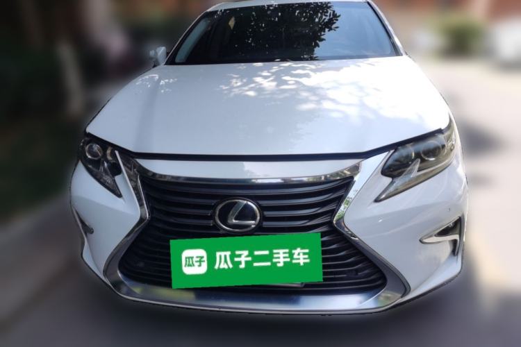 Used Lexus ES 2015 250 Elegant Edition Front