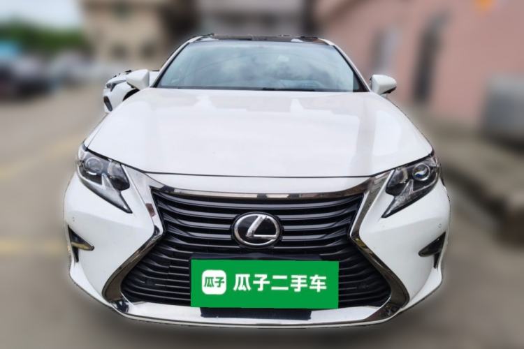 Used Lexus ES 2015 250 Elegant Edition Front
