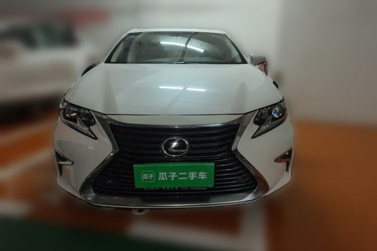 Used Lexus ES 2015 200 Elite Edition Front