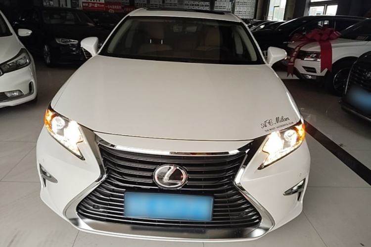 Used Lexus ES 2015 200 Elite Edition Front