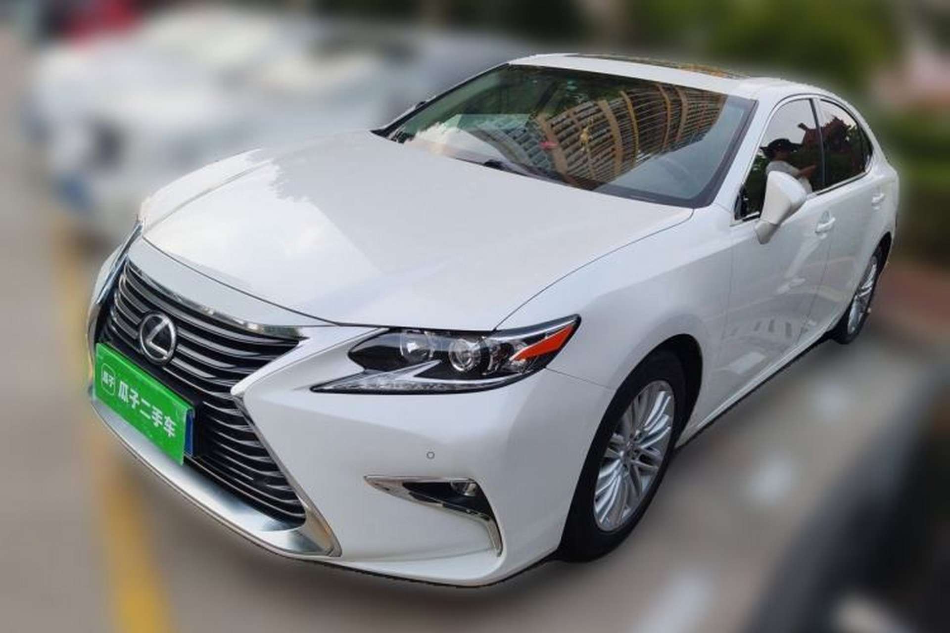Used Lexus ES 2015 200 Elite Edition Front Left 45 Deg