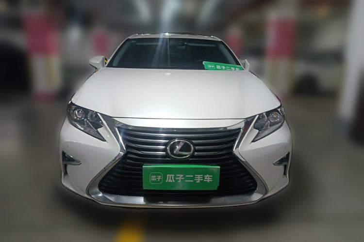 Used Lexus ES 2015 200 Elite Edition Front