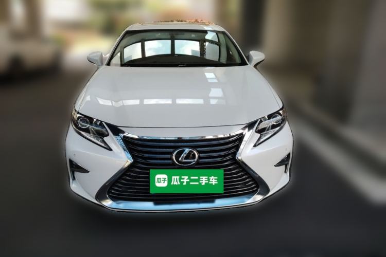 Used Lexus ES 2015 200 Elite Edition Front