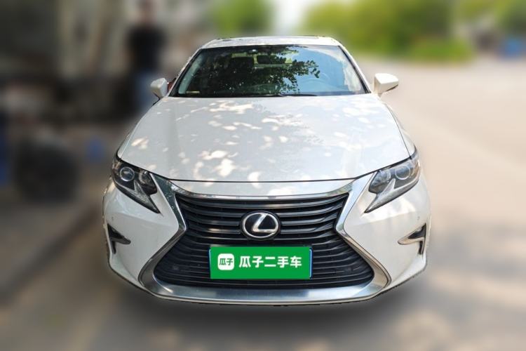 Used Lexus ES 2015 200 Elite Edition Front
