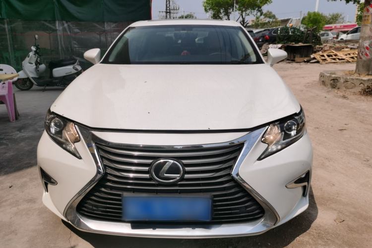 Used Lexus ES 2015 200 Elite Edition Front
