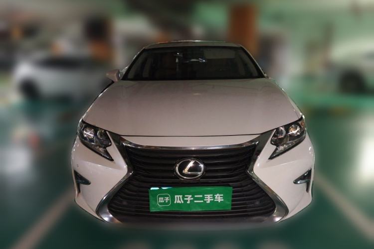 Used Lexus ES 2015 200 Elite Edition Front